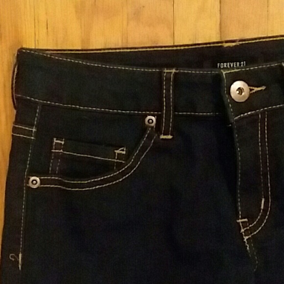 Forever 21 Shorts - Picture 3 of 7